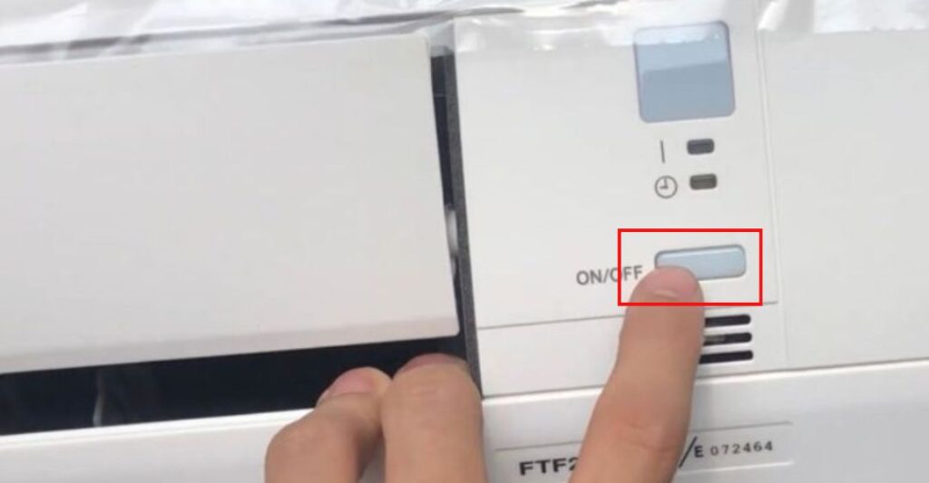 reset máy lạnh daikin trực tiếp trên dàn lạnh