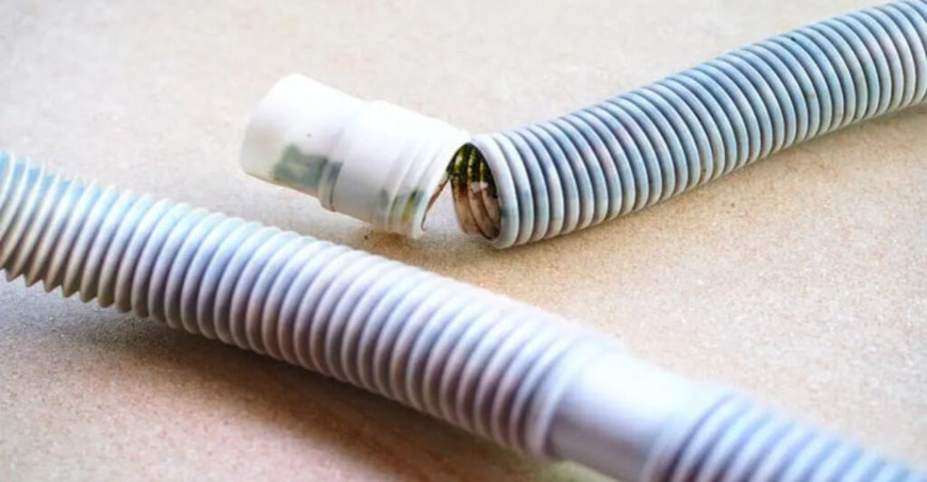 nguyên nhân ống thoát nước máy lạnh bị nghẹt