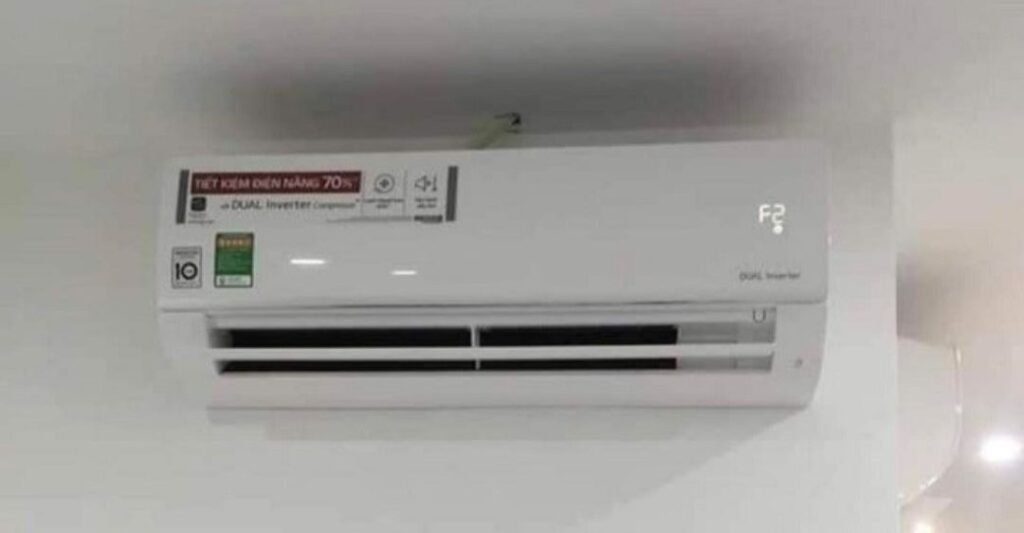 Đèn led dàn lạnh Aqua nhấp nháy báo lỗi
